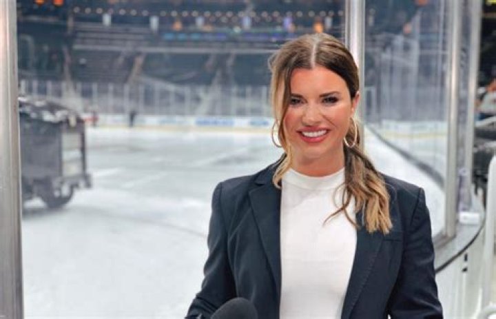 Who Is Courteney Cox WEEI? Meet The Reporter On Instagram